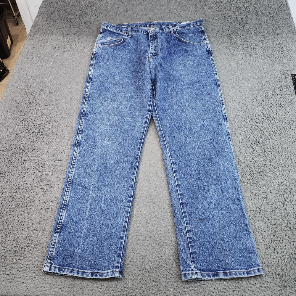 Christopher & Banks Jeans Mens 38x31 Blue Medium Wash Straight Leg Denim Casual